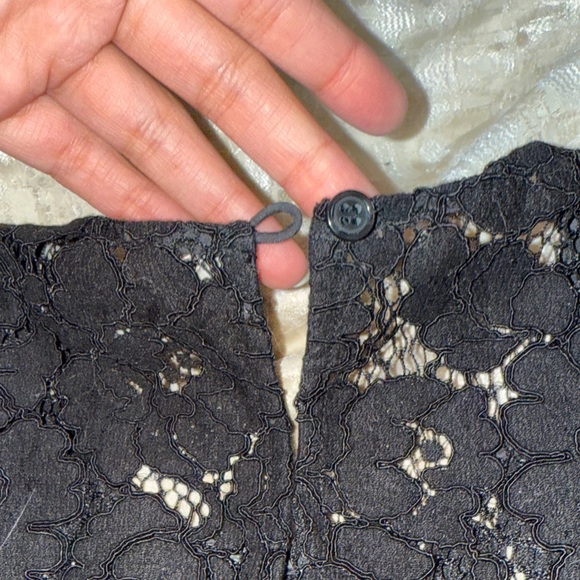 Lover Black Floral Lace Cropped Blouse - Picture 4 of 5